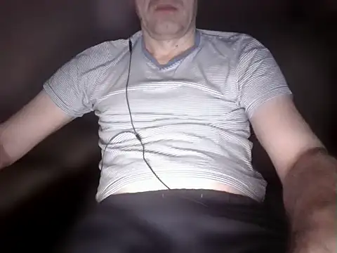 Snapshot of trebor600 chatting on 02-10-25, 05:41 trebor600 online show from 02-10-25, 05:41