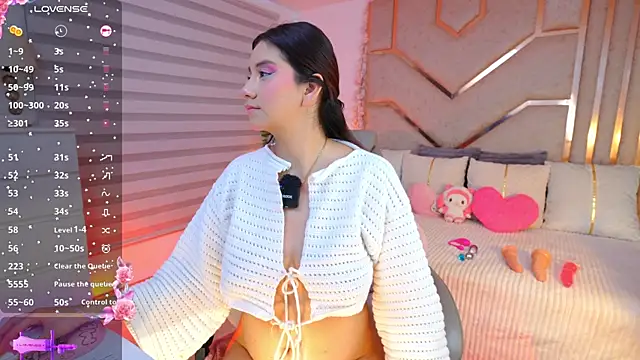 larisa-- online show from 07-28-26, 06:20