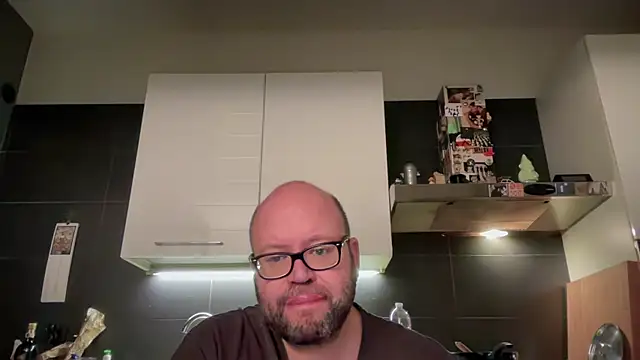 theitalianbear online show from 10-10-25, 08:30