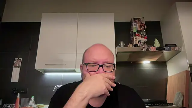 theitalianbear online show from 11-08-25, 03:50