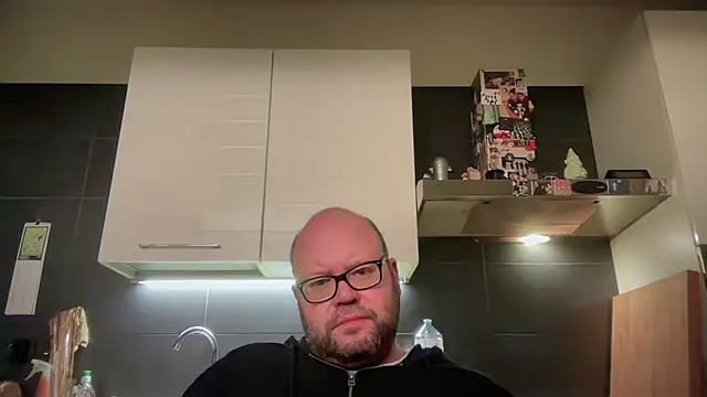 theitalianbear online show from 03-10-26, 03:33