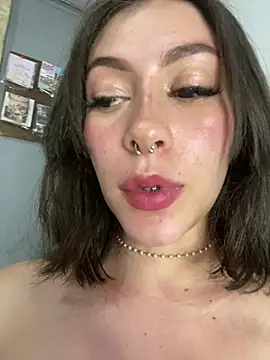 Snapshot of Amy_free chatting on 07-27-26, 11:23 Amy free online show from 07-27-26, 11:23
