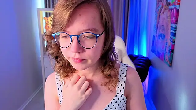 LiaBroock online show from 07-26-26, 01:29