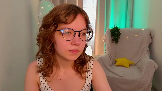 LiaBroock online show from 07-27-26, 02:02