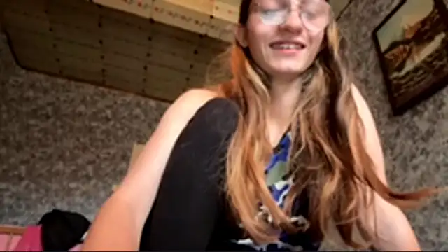 Snapshot of Eva_crazys chatting on 07-28-26, 04:39 Eva crazys online show from 07-28-26, 04:39