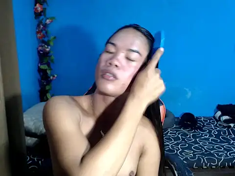 Snapshot of venustheg0ddess chatting on 10-30-25, 07:43 venustheg0ddess online show from 10-30-25, 07:43