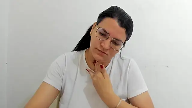 MARILYN GARCIA online show from 09-12-25, 12:49