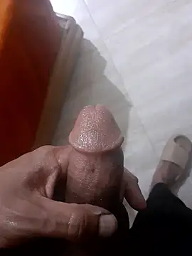 Snapshot of Demillvan chatting on 01-11-26, 09:03 Demillvan online show from 01-11-26, 09:03