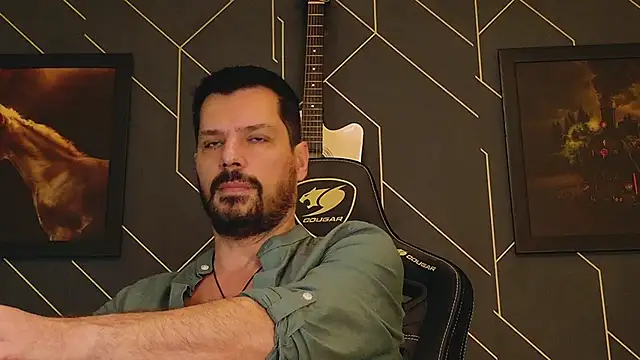 Snapshot of ChrisKox chatting on 02-06-25, 11:54 ChrisKox online show from 02-06-25, 11:54