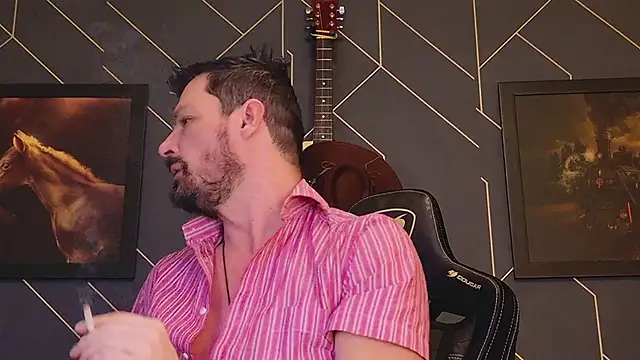 Snapshot of ChrisKox chatting on 02-15-25, 04:47 ChrisKox online show from 02-15-25, 04:47