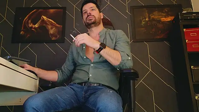 Snapshot of ChrisKox chatting on 02-18-25, 06:04 ChrisKox online show from 02-18-25, 06:04