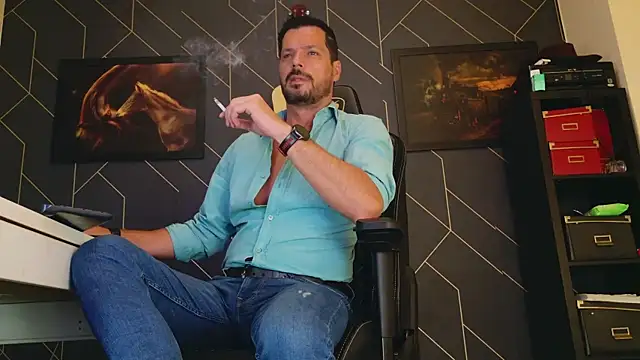 Snapshot of ChrisKox chatting on 03-17-25, 03:18 ChrisKox online show from 03-17-25, 03:18