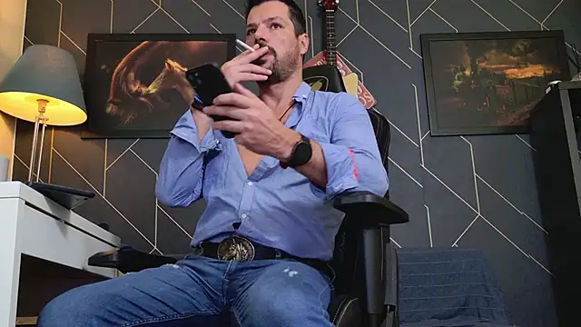 Snapshot of ChrisKox chatting on 11-01-25, 06:15 ChrisKox online show from 11-01-25, 06:15