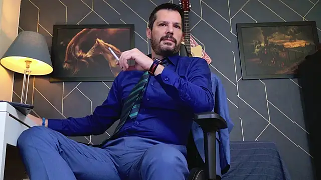 Snapshot of ChrisKox chatting on 11-07-25, 01:27 ChrisKox online show from 11-07-25, 01:27