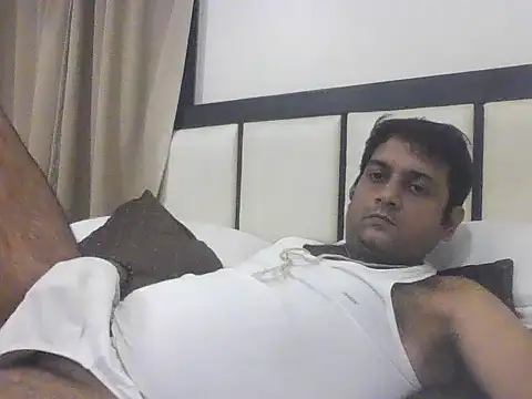 rarindam17 online show from 11-30-25, 02:10