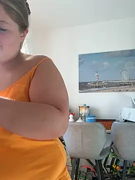 BootyLola online show from 11-07-25, 09:31