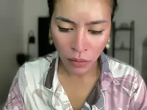 your bianca69 online show from 03-01-25, 12:28