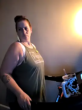 onlyhotbbw75 online show from 10-17-25, 09:23