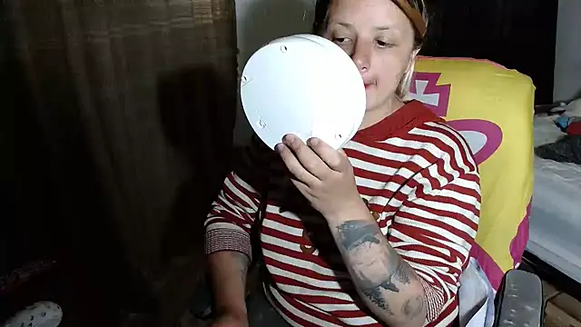 Snapshot of kattydirtylol chatting on 01-13-25, 09:42 kattydirtylol online show from 01-13-25, 09:42