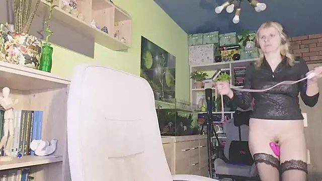 karmija online show from 01-25-25, 09:46