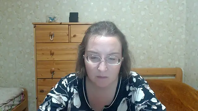 Smart Rose online show from 10-05-25, 01:37