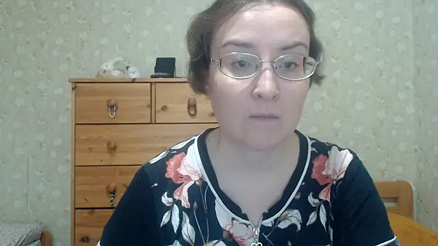 Smart Rose online show from 04-22-26, 02:51
