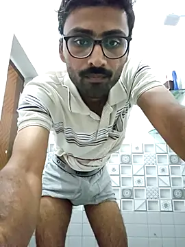 krishna8035 online show from 10-28-25, 08:29