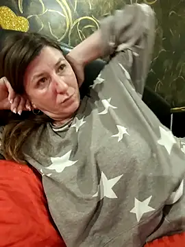 Snapshot of Natali_UA chatting on 12-18-25, 08:15 Natali UA online show from 12-18-25, 08:15