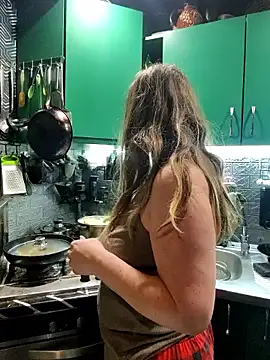 Snapshot of Natali_UA chatting on 01-05-26, 05:49 Natali UA online show from 01-05-26, 05:49