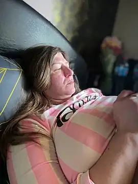 Snapshot of Natali_UA chatting on 03-07-26, 11:18 Natali UA online show from 03-07-26, 11:18