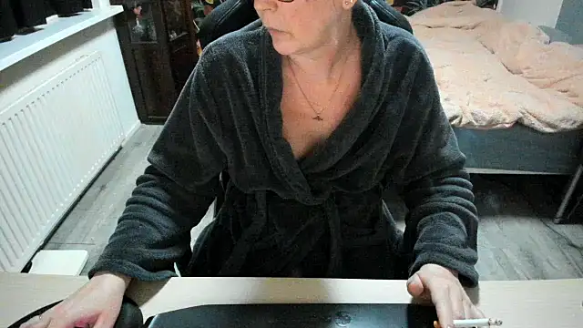 Snapshot of minoesje37 chatting on 02-22-25, 09:59 minoesje37 online show from 02-22-25, 09:59