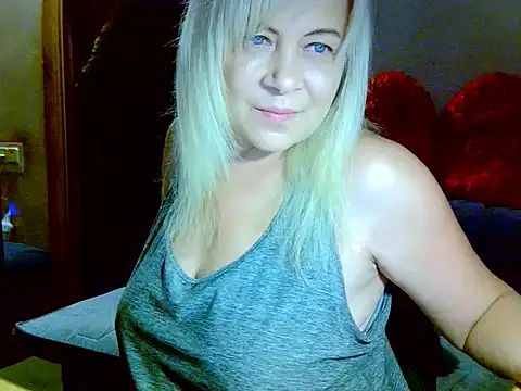 AgoniA7 online show from 11-25-25, 08:09