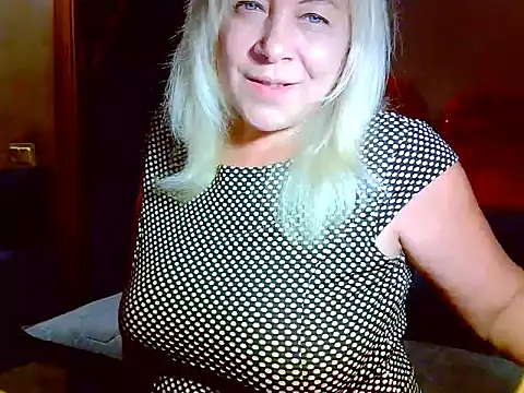 Snapshot of AgoniA7 chatting on 07-22-26, 06:32 AgoniA7 online show from 07-22-26, 06:32