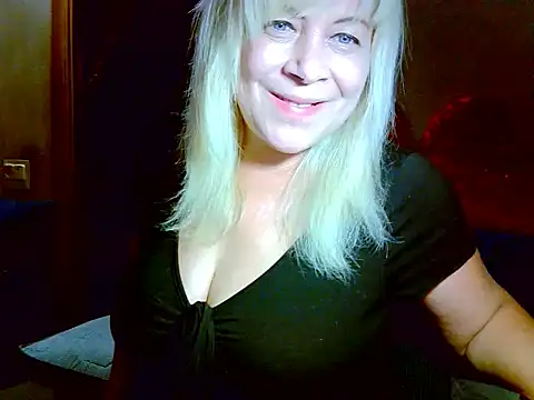 Snapshot of AgoniA7 chatting on 07-28-26, 06:07 AgoniA7 online show from 07-28-26, 06:07