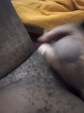 brian08497 online show from 09-11-25, 03:39