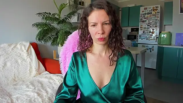 ChristinaGlory online show from 03-18-26, 08:06