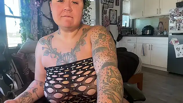 Snapshot of Sad1st1kSadie chatting on 01-09-26, 10:44 Sad1st1kSadie online show from 01-09-26, 10:44