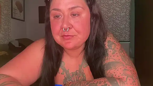 Snapshot of Sad1st1kSadie chatting on 02-15-26, 08:49 Sad1st1kSadie online show from 02-15-26, 08:49