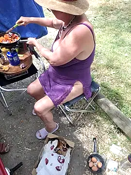 MucMilf59 online show from 04-23-26, 12:29