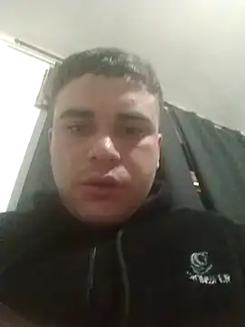 Snapshot of E_f chatting on 10-12-25, 11:20 E f online show from 10-12-25, 11:20