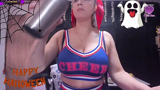 lalanaughty online show from 10-31-25, 01:01