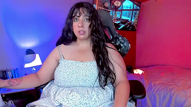 coraline latin online show from 12-12-24, 01:10