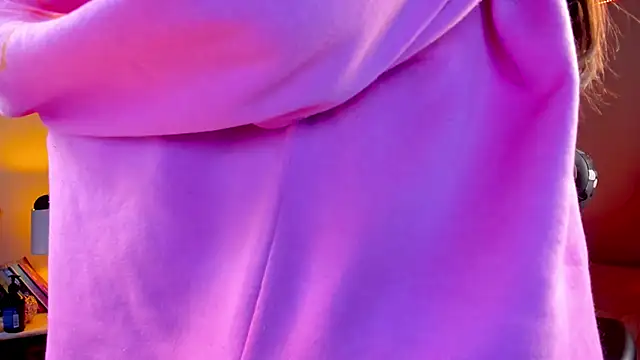 coraline latin online show from 01-18-25, 10:28