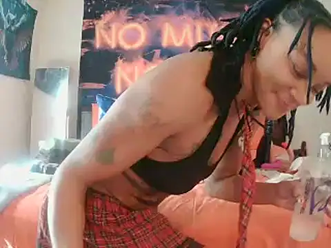 EnticingAaliyah online show from 03-03-25, 06:22