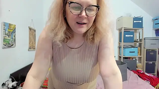 Snapshot of switchlorenx chatting on 12-01-24, 07:47 switchlorenx online show from 12-01-24, 07:47