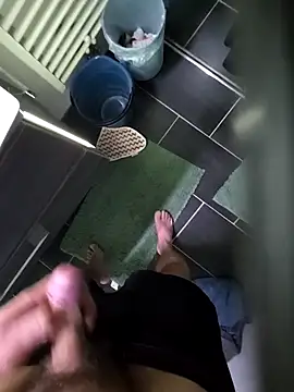 ktmtom247 online show from 11-21-25, 04:00