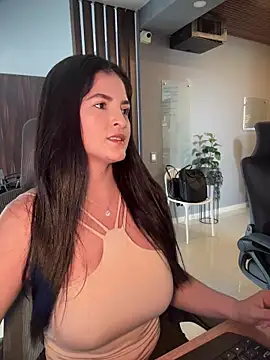 Carolina Novoa online show from 09-24-25, 07:17