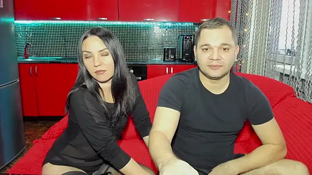 Snapshot of sladkayapara2019 chatting on 01-06-25, 06:58 sladkayapara2019 online show from 01-06-25, 06:58