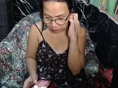 ASIANDOLLY4U online show from 05-27-26, 11:24