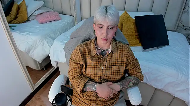 amy ink online show from 09-11-25, 11:43